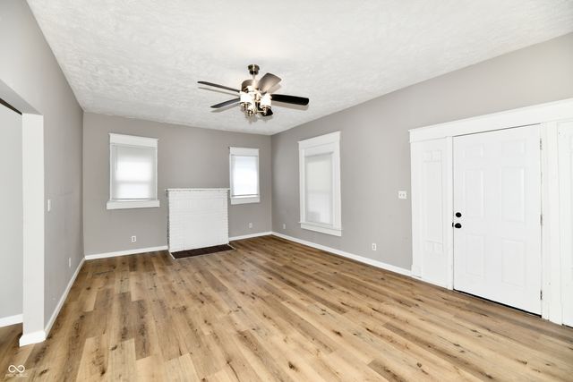 1538 S 17th Street, Terre Haute, IN 47802