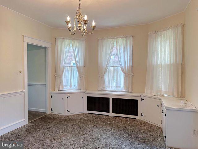 634 MAIN ST, Red Hill, PA 18076