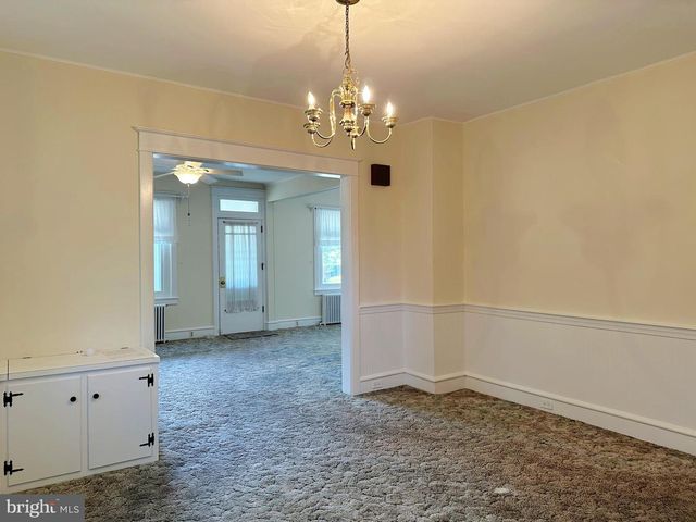 634 MAIN ST, Red Hill, PA 18076