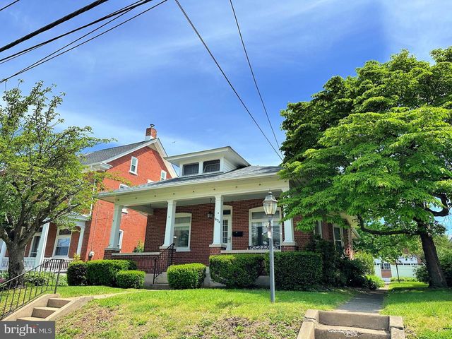 634 MAIN ST, Red Hill, PA 18076