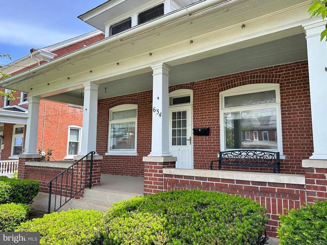 634 MAIN ST, Red Hill, PA 18076