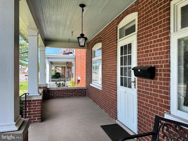 634 MAIN ST, Red Hill, PA 18076