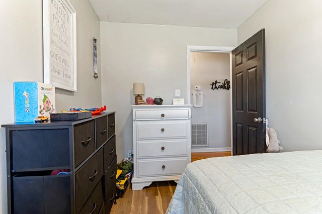 121 Hicks Drive, Inman, SC 29349