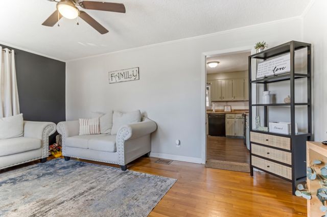 121 Hicks Drive, Inman, SC 29349