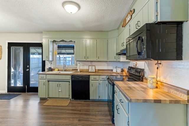 121 Hicks Drive, Inman, SC 29349