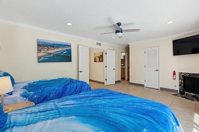 728 Jamaica Court, San Diego, CA 92109