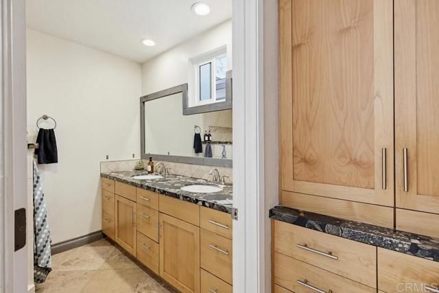 728 Jamaica Court, San Diego, CA 92109