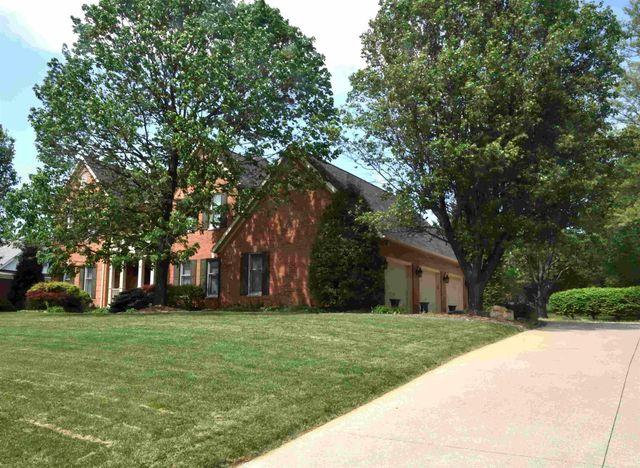 1332 Cobblestone Road, Jasper, IN 47546