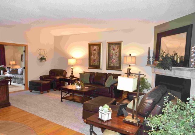 1332 Cobblestone Road, Jasper, IN 47546