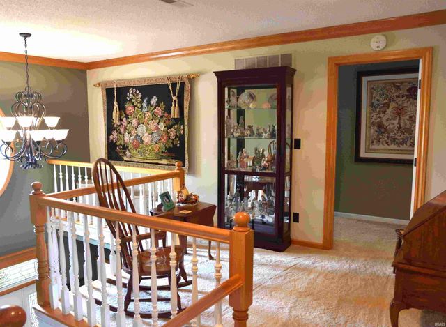 1332 Cobblestone Road, Jasper, IN 47546