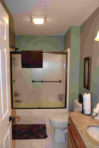1332 Cobblestone Road, Jasper, IN 47546