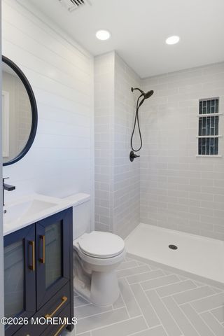 70 Innsbruck Drive, Toms River, NJ 08757