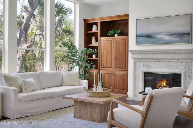 618 TIMBER POND Drive, Ponte Vedra Beach, FL 32082