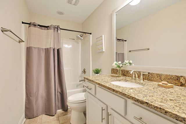 1812 Wood Stork Dr., Conway, SC 29526