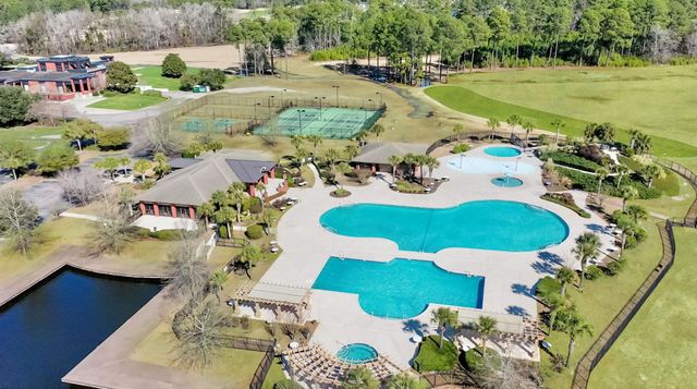 1812 Wood Stork Dr., Conway, SC 29526