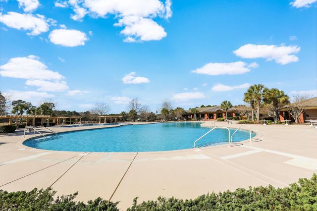 1812 Wood Stork Dr., Conway, SC 29526