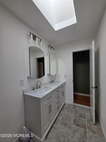 558 Mark Drive, Brick, NJ 08724