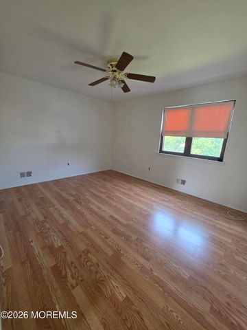 558 Mark Drive, Brick, NJ 08724