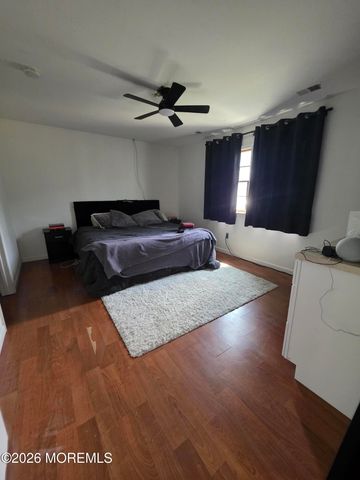 558 Mark Drive, Brick, NJ 08724