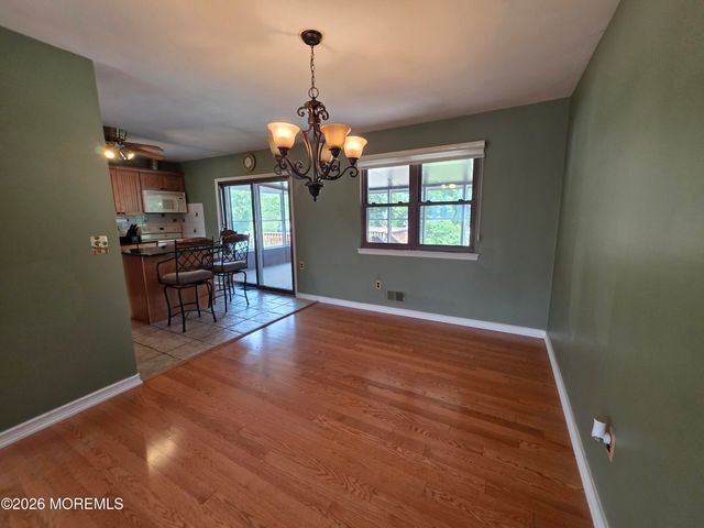 558 Mark Drive, Brick, NJ 08724