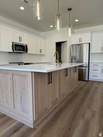 3319 W CIMARRON CIR, Cedar City, UT 84720