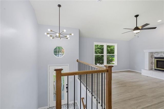 1130 SW Eastman Court, Blue Springs, MO 64015