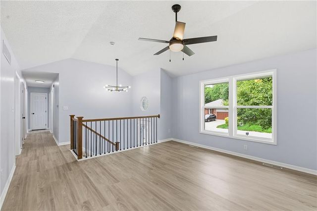 1130 SW Eastman Court, Blue Springs, MO 64015