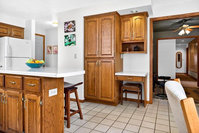 1305 ORCHARD COURT, Neenah, WI 54956