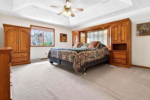 1305 ORCHARD COURT, Neenah, WI 54956