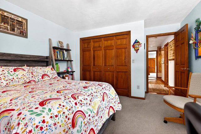 1305 ORCHARD COURT, Neenah, WI 54956