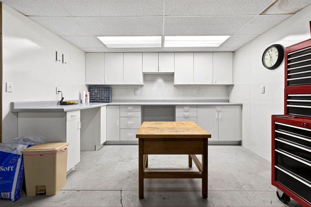 1305 ORCHARD COURT, Neenah, WI 54956