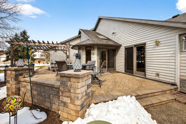 1305 ORCHARD COURT, Neenah, WI 54956