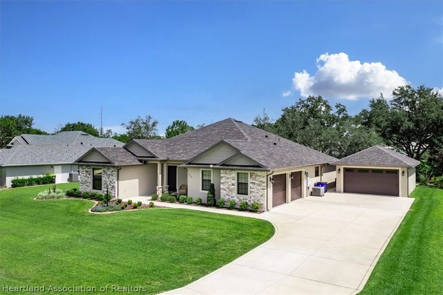 5068 Moss Hammock Trail, Sebring, FL 33872