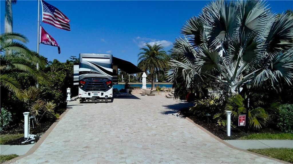 4565 Southern Breeze DR, NAPLES, FL 34114 — exterior