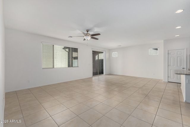 4084 E RANCH Road, Gilbert, AZ 85296