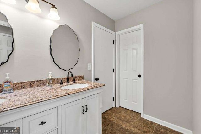 1290 Hoods Mill Road, Commerce, GA 30529
