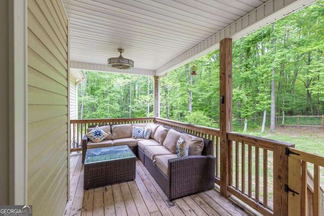 1290 Hoods Mill Road, Commerce, GA 30529