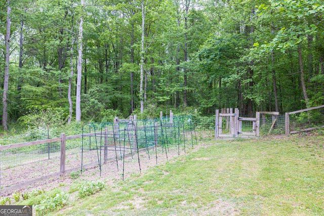 1290 Hoods Mill Road, Commerce, GA 30529