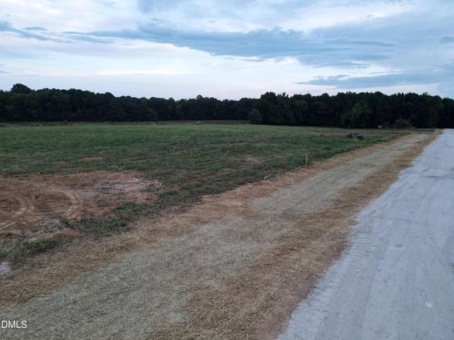 2 Quiet Time Lane, Zebulon, NC 27597