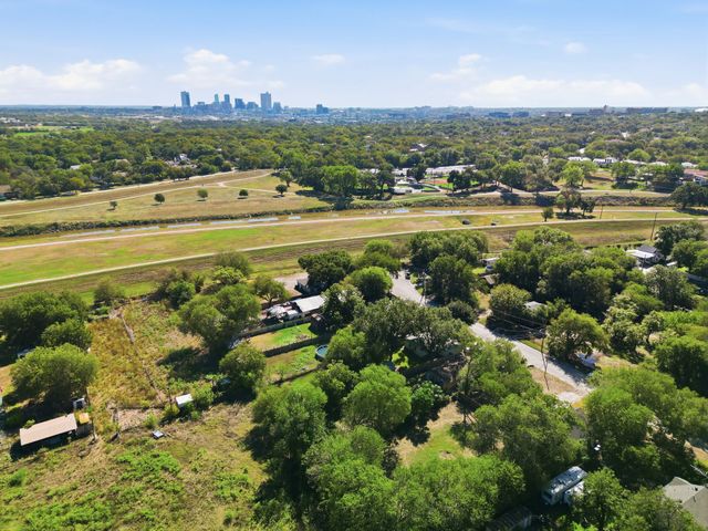 4216 Bonita Drive, Fort Worth, TX 76114