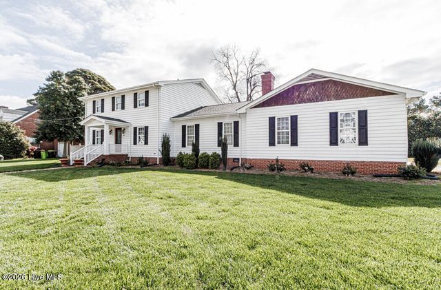214 E Nash Street, Spring Hope, NC 27882