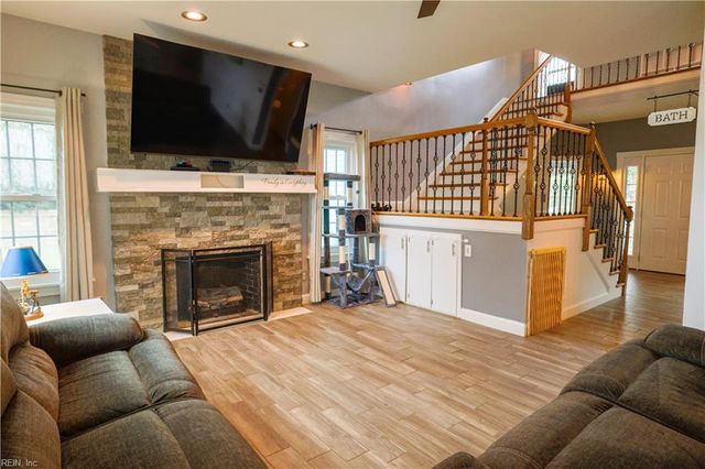 814 General Pickett DR, Suffolk, VA 23434