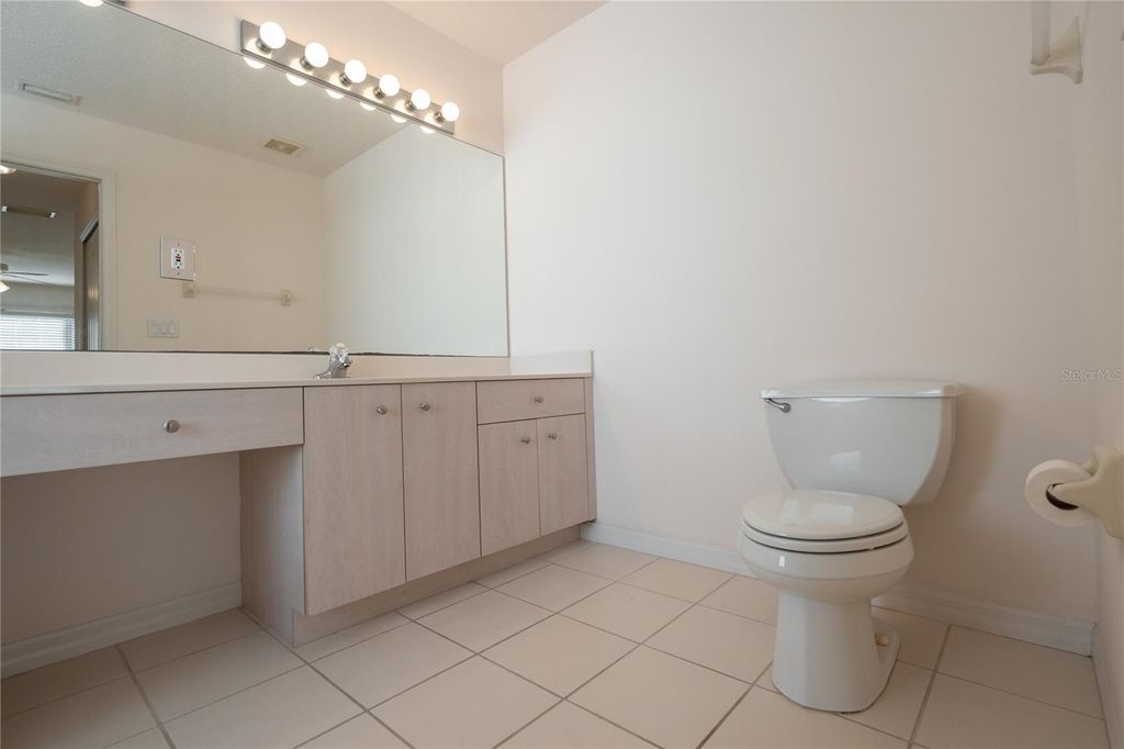 Image 21 of property listing at 3804 ISLAMORADA DRIVE, Ormond Beach, FL 32176