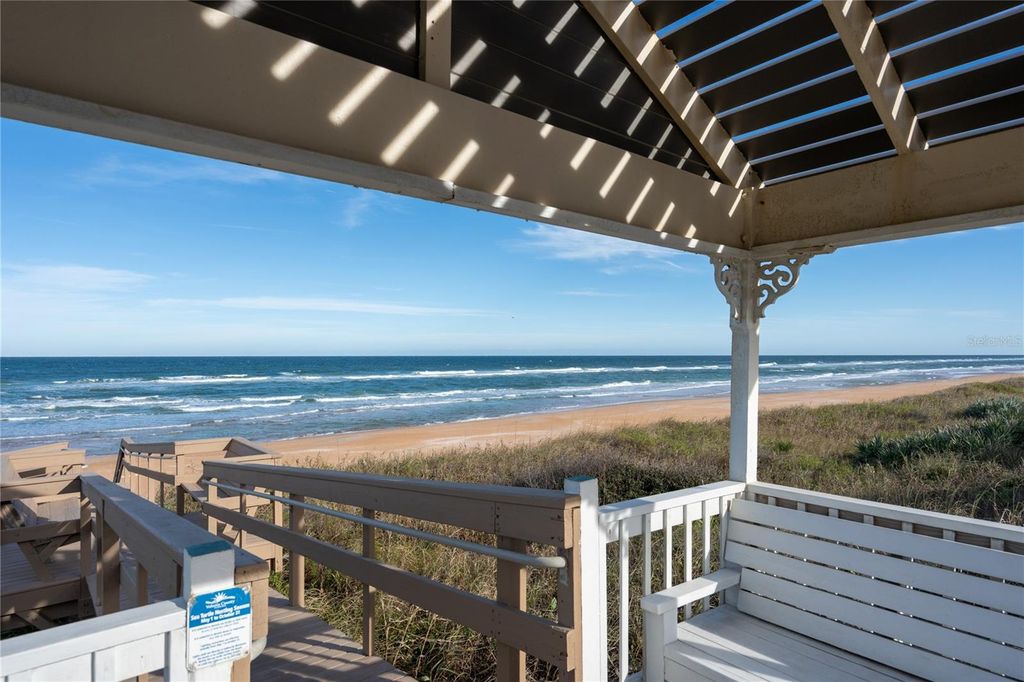 Image 44 of property listing at 3804 ISLAMORADA DRIVE, Ormond Beach, FL 32176