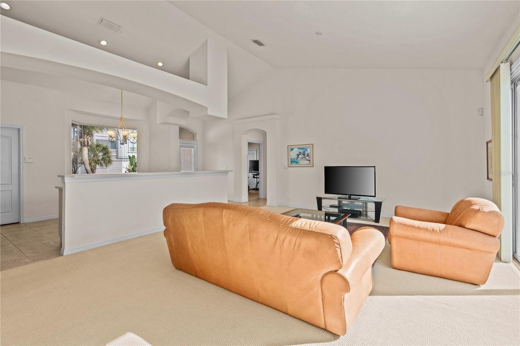 Image 8 of property listing at 3804 ISLAMORADA DRIVE, Ormond Beach, FL 32176