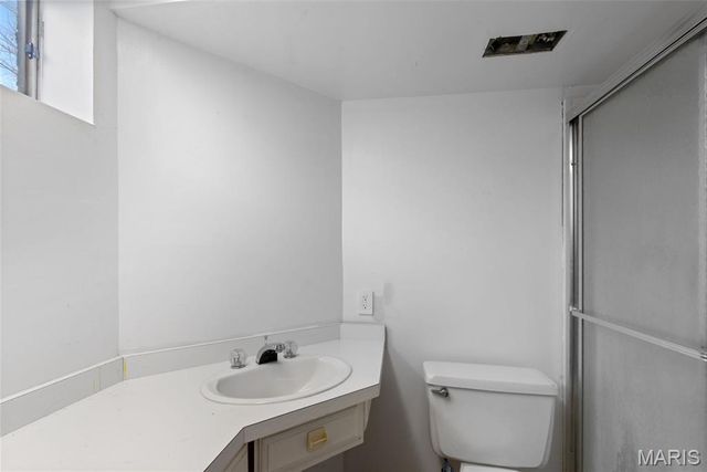 5023 Waringford Drive, Unincorporated, MO 63128