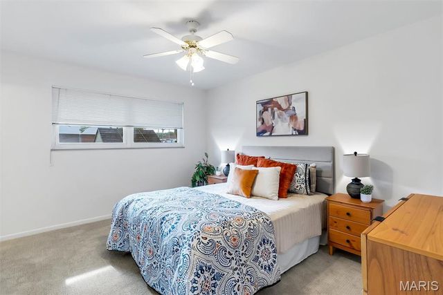 1525 Pepperhill Drive, Florissant, MO 63033