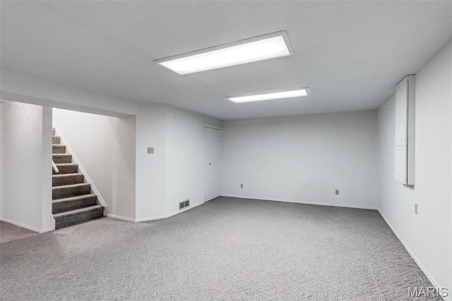 1525 Pepperhill Drive, Florissant, MO 63033