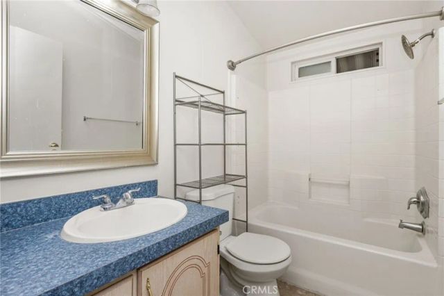 201 Collins West 47, Orange, CA 92867