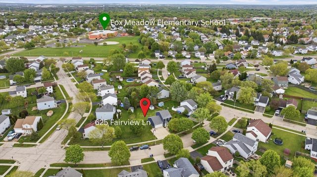 625 Fairview Lane, South Elgin, IL 60177